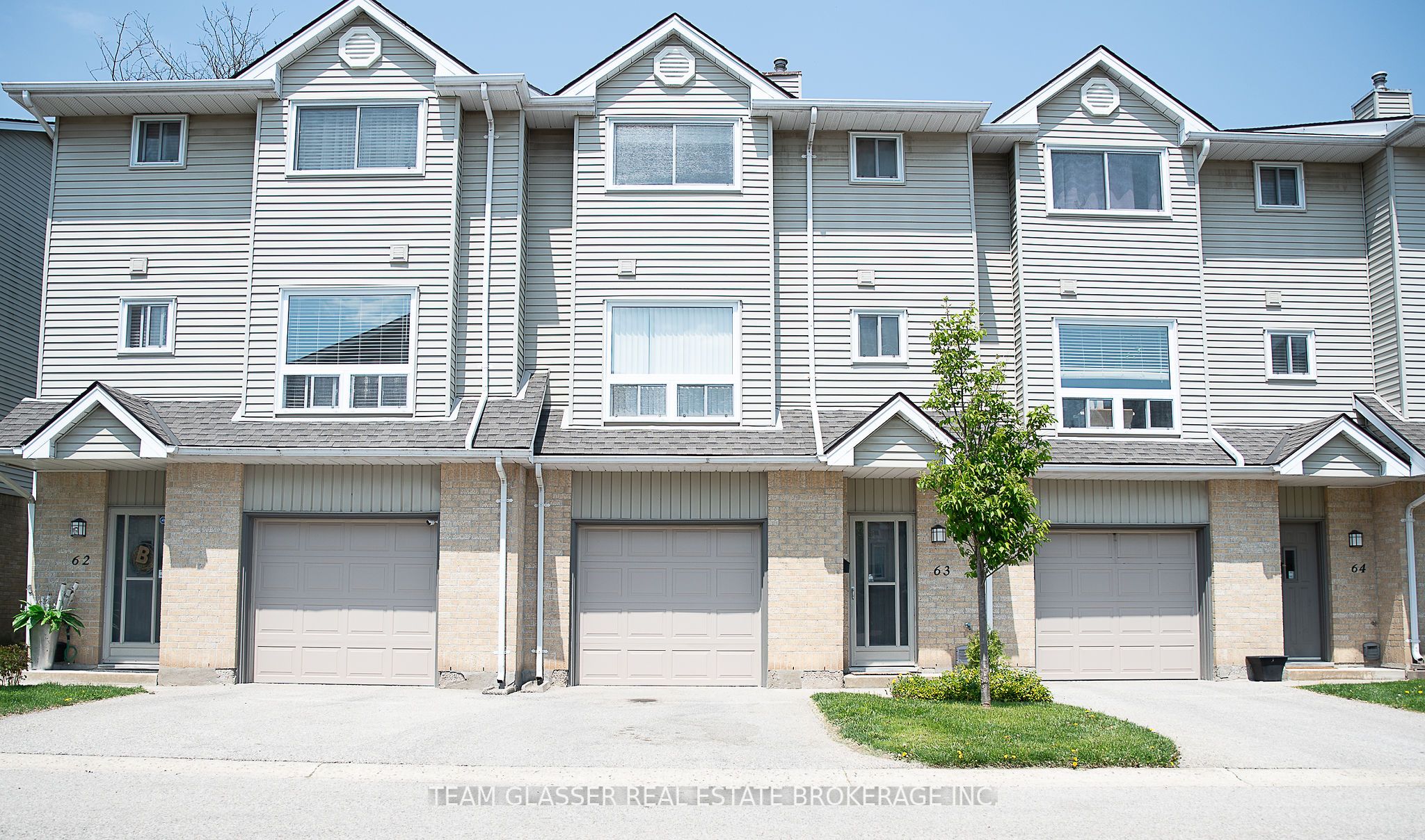 #63 - 1990 Wavell Street Property Photo 1