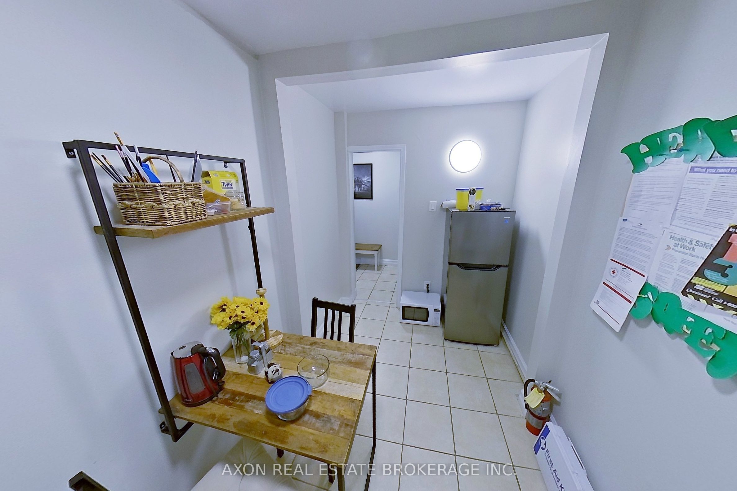 15 Montreal Street Property Photo 10