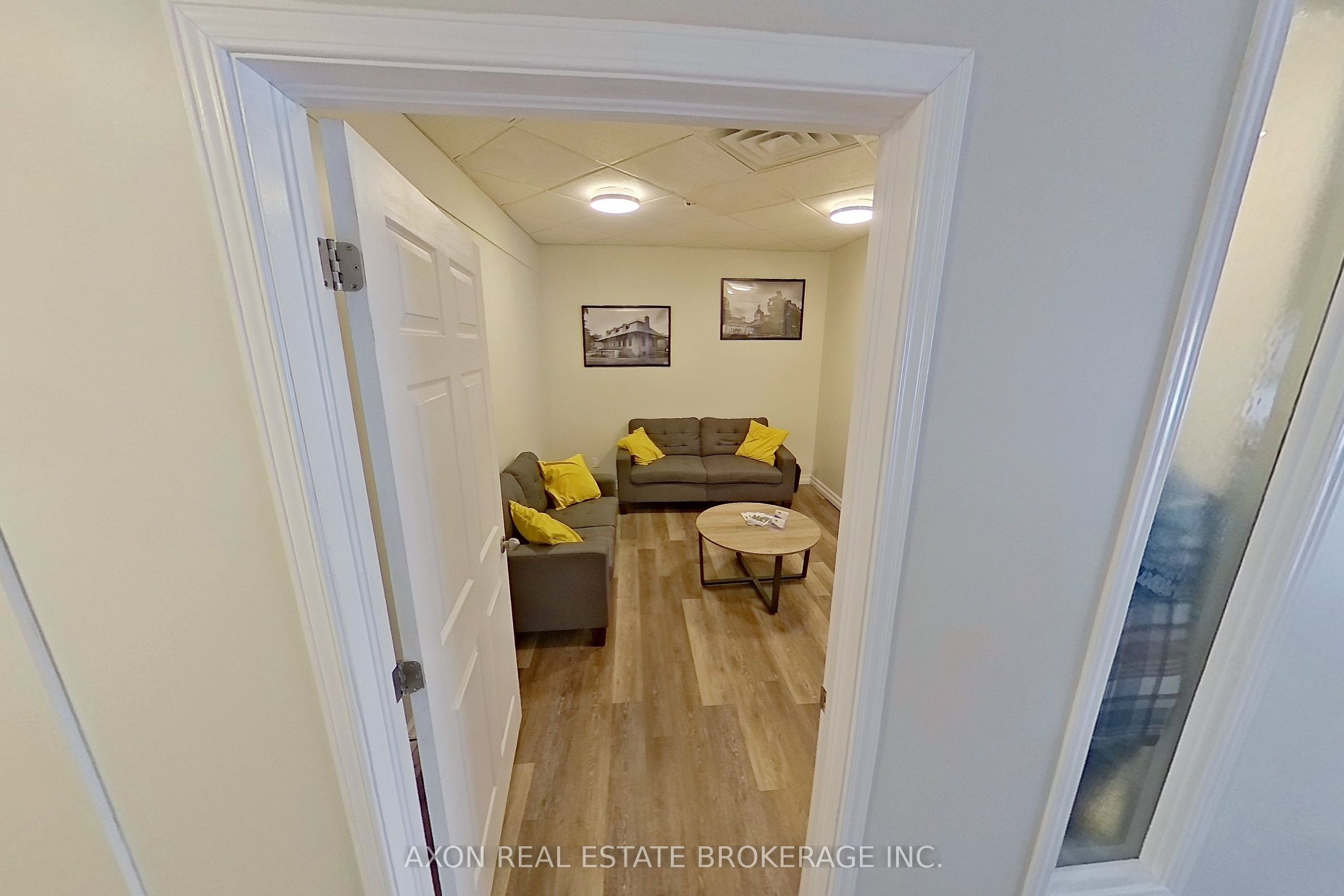 15 Montreal Street Property Photo 14