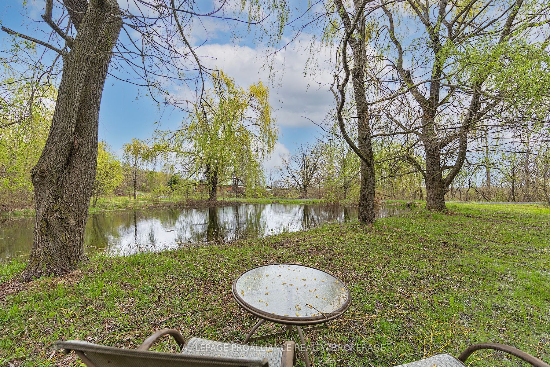 2291 Sands Road Property Photo 4