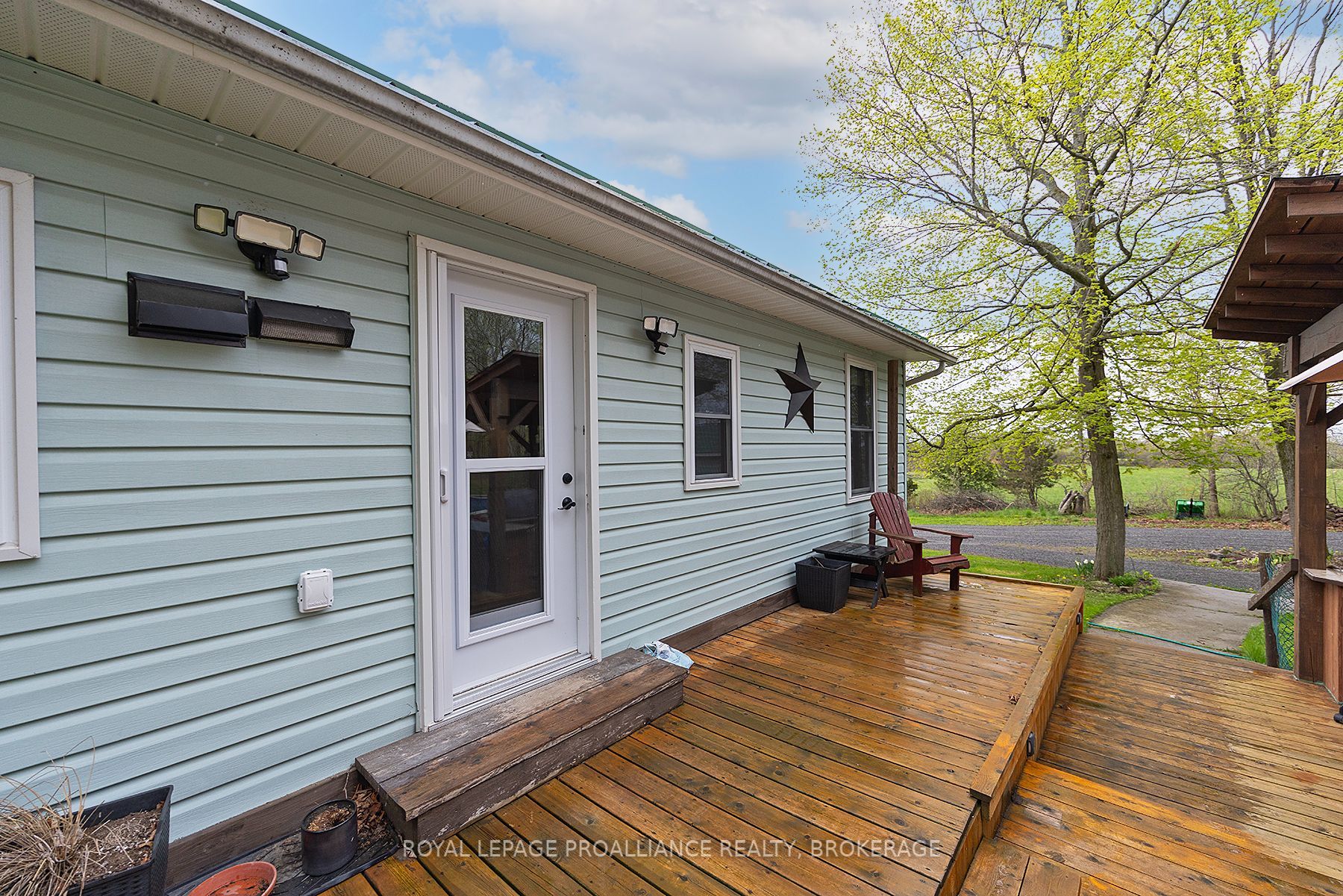 2291 Sands Road Property Photo 10