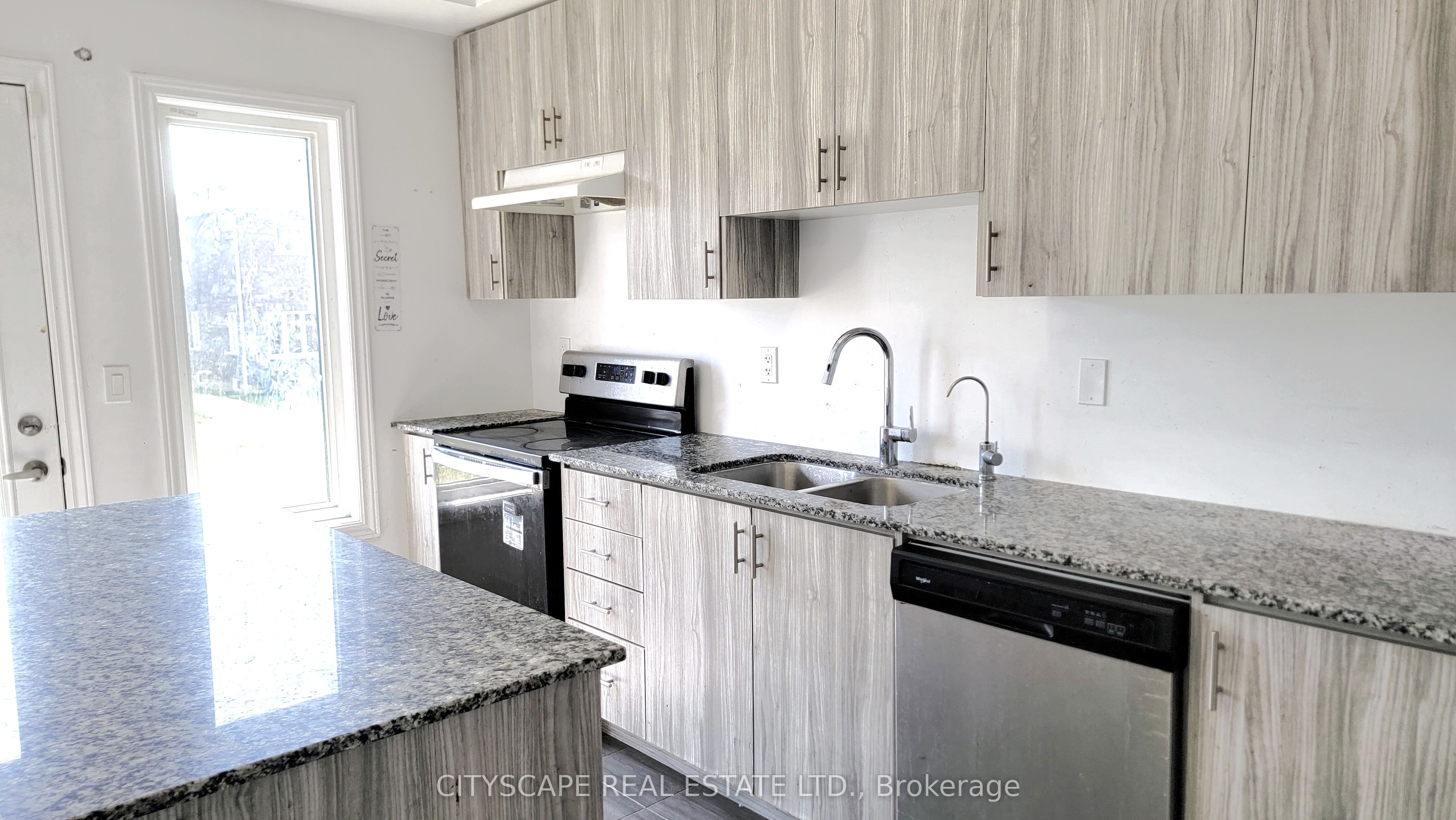 228 Ridley Crescent Property Photo 15