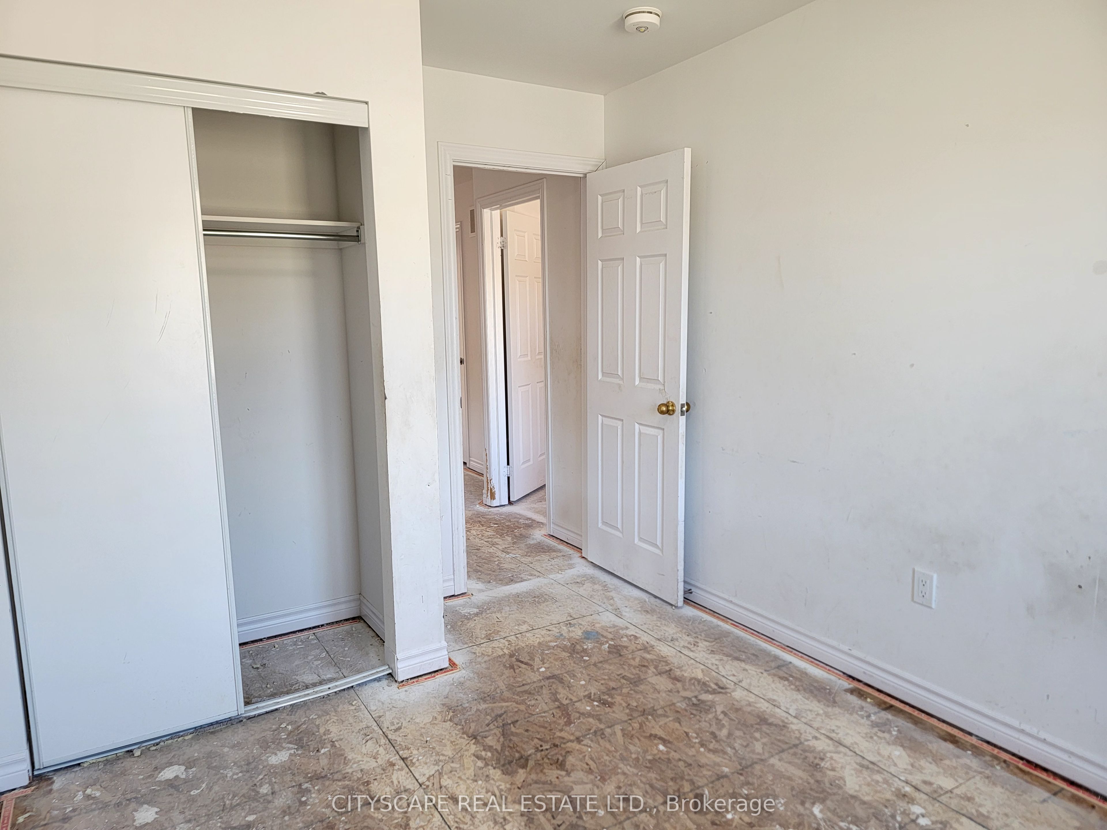 228 Ridley Crescent Property Photo 31