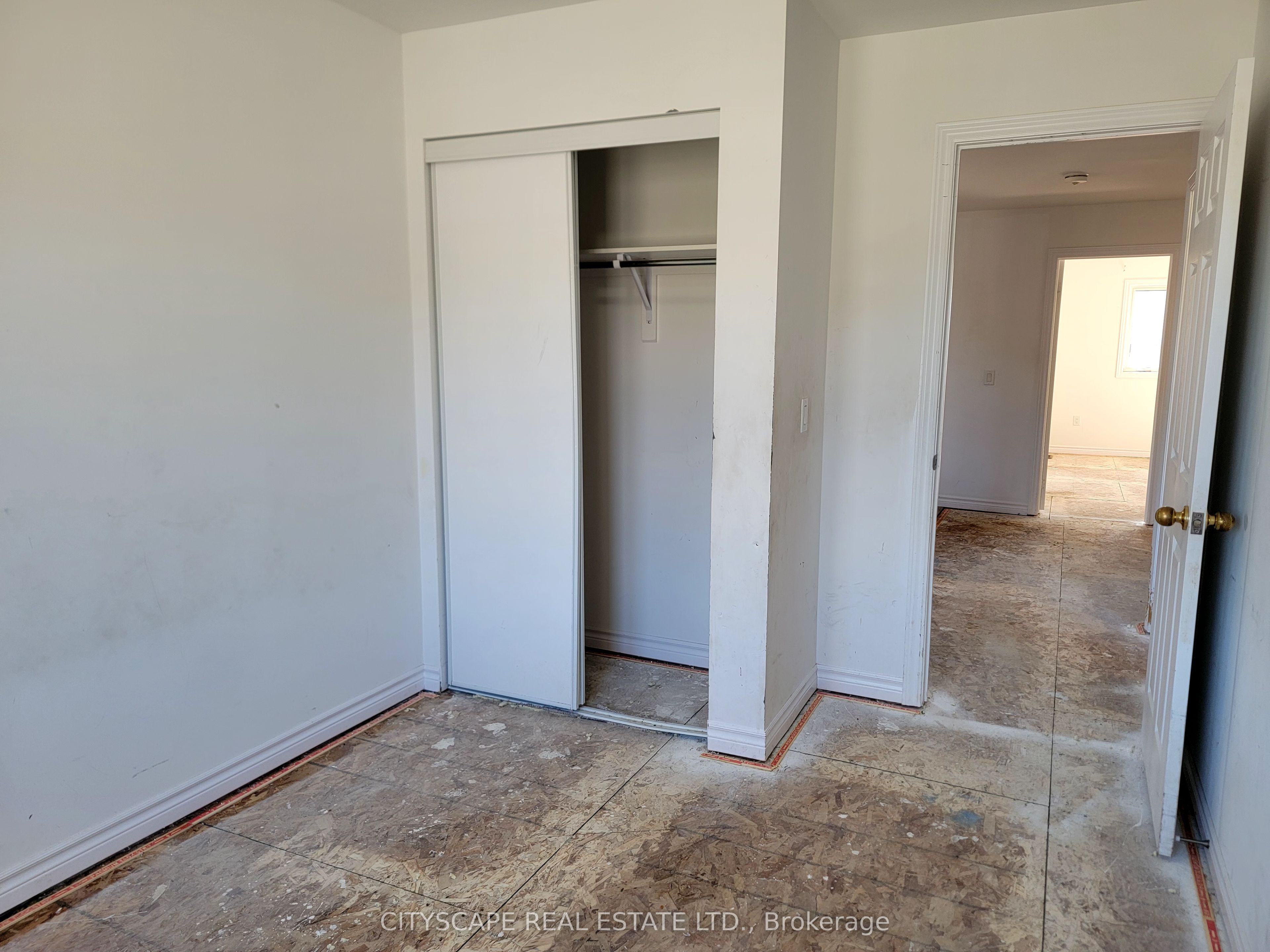 228 Ridley Crescent Property Photo 32