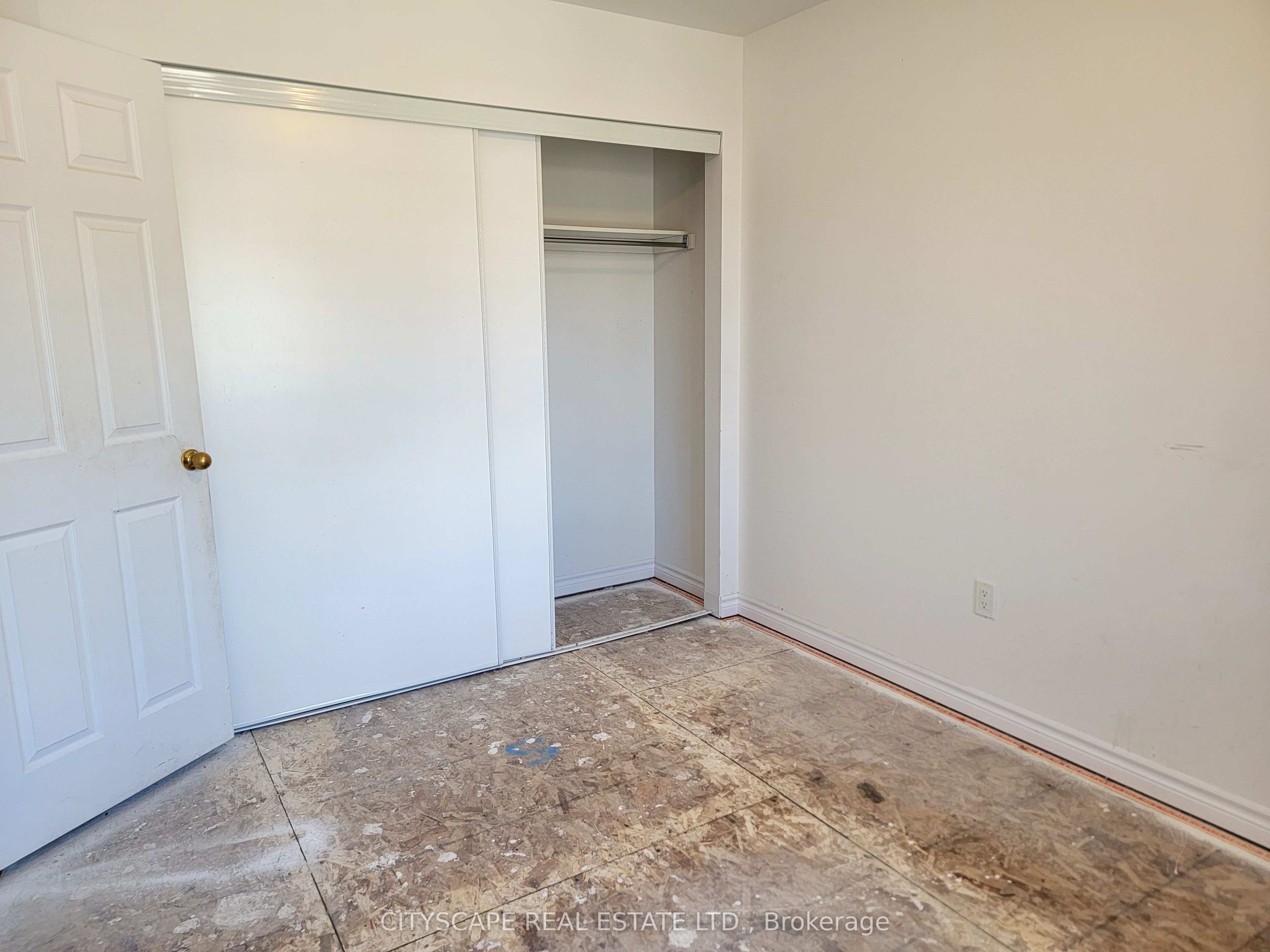 228 Ridley Crescent Property Photo 33