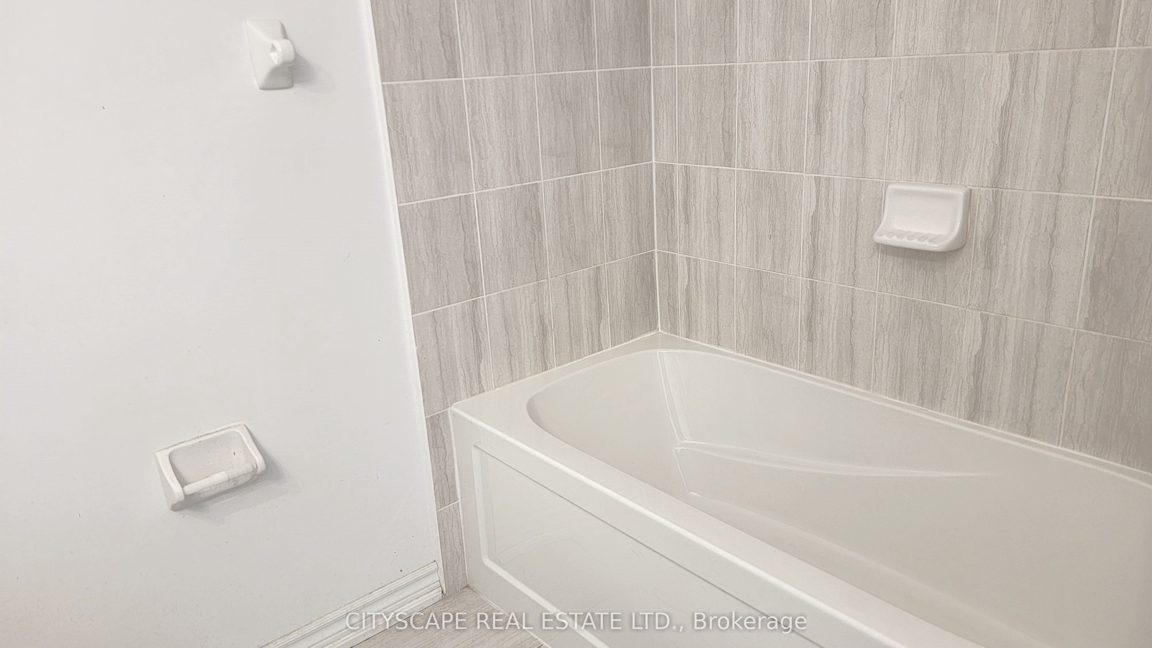 228 Ridley Crescent Property Photo 37