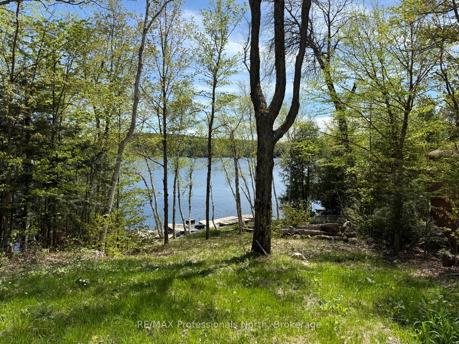 2612 Wilkinson Rd Property Photo 1