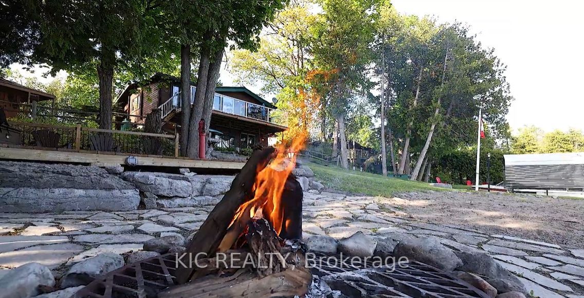 4 Fire Route 61 Route Property Photo 6