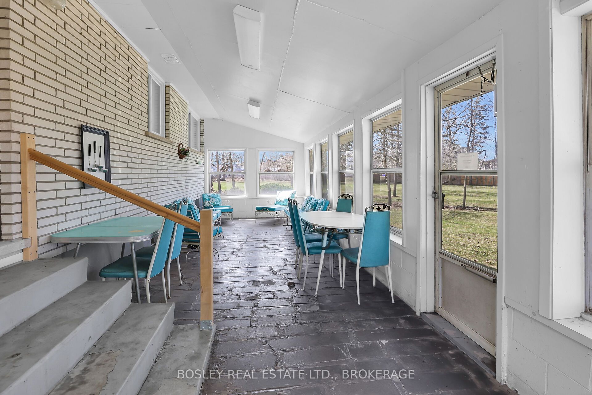 1320 Niagara Stone Road Property Photo 8