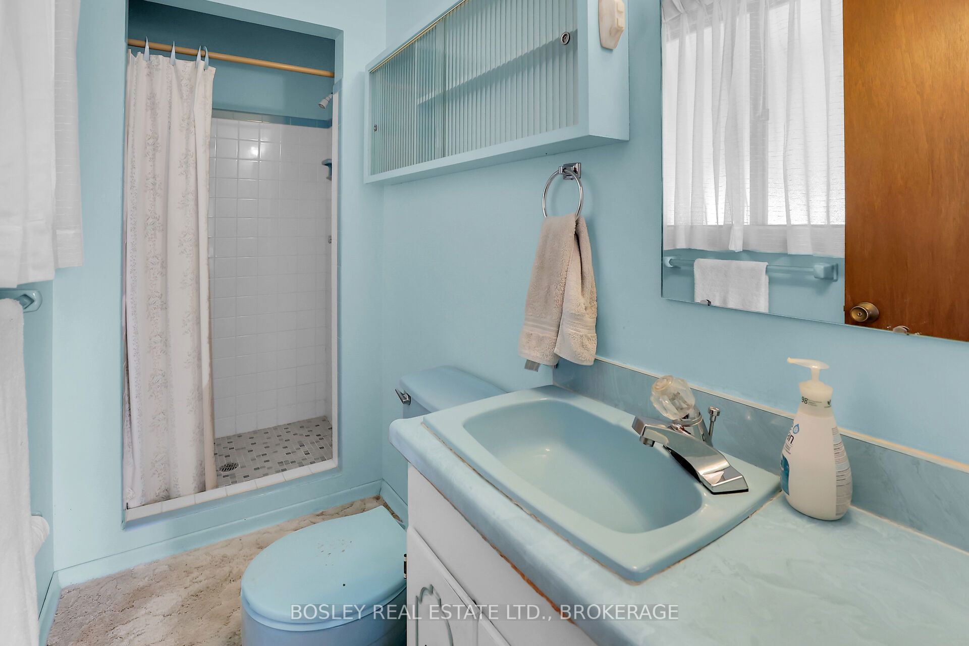 1320 Niagara Stone Road Property Photo 12