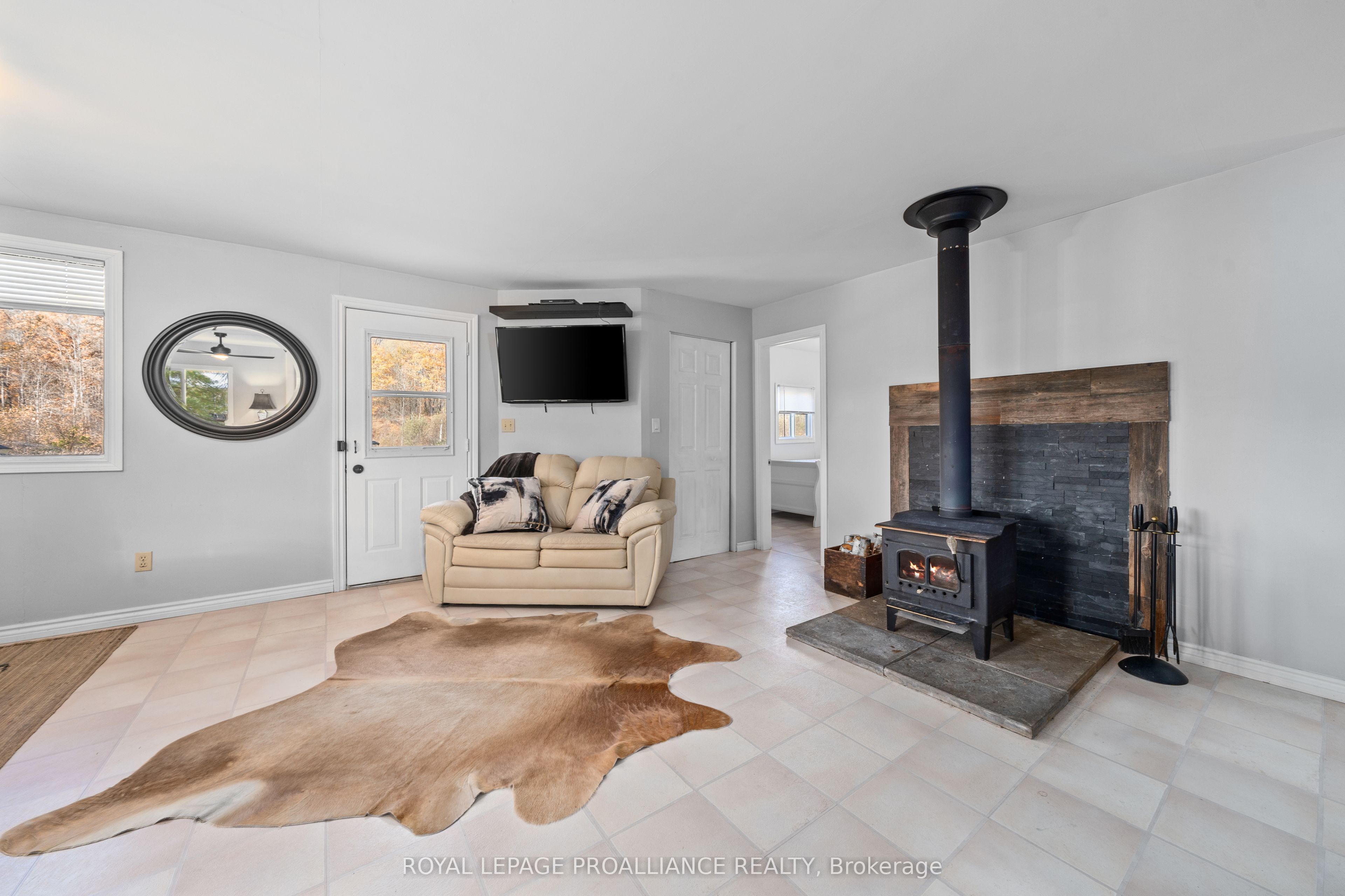 1019 Turner Way Property Photo 14