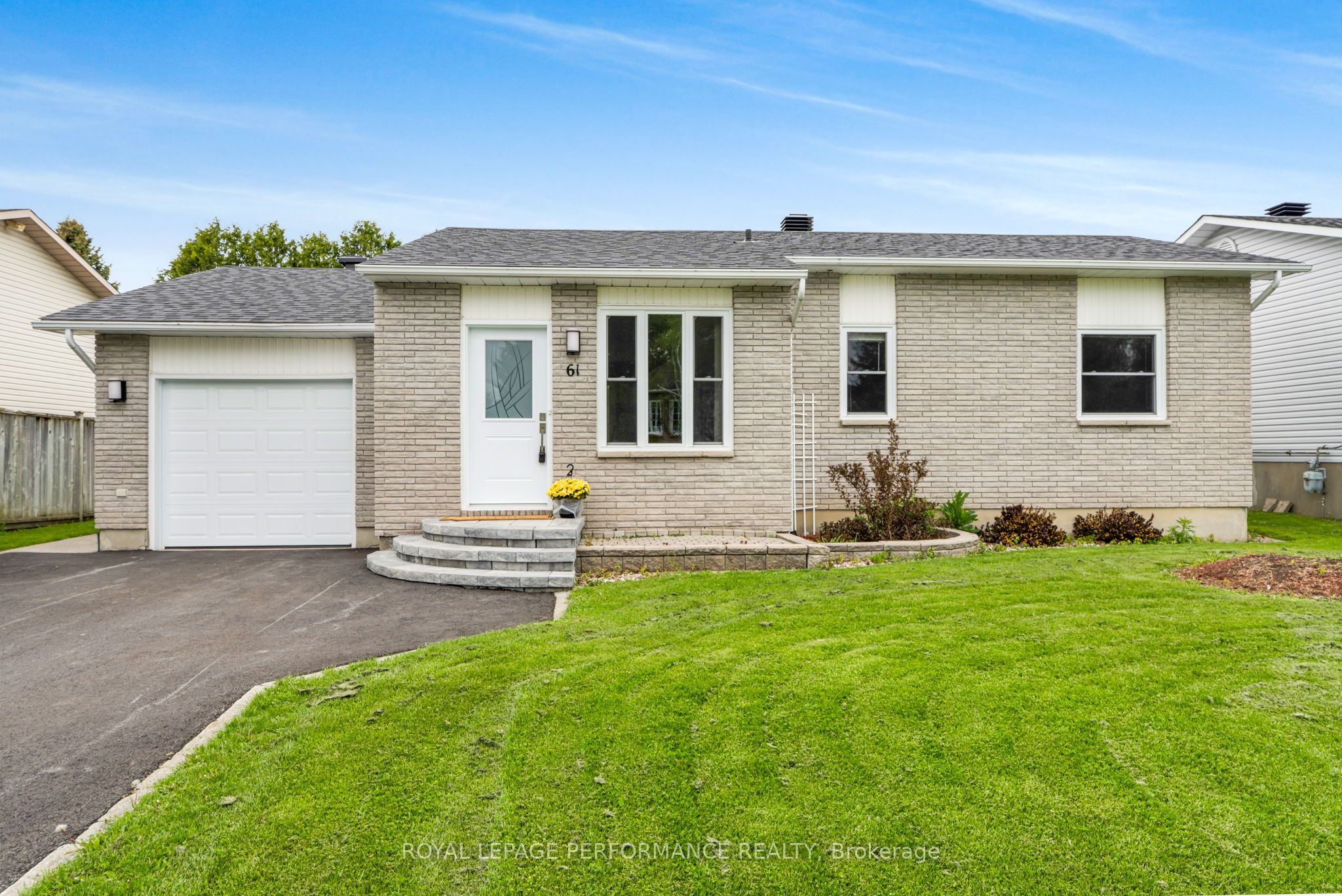 61 Albert Street Property Photo 1