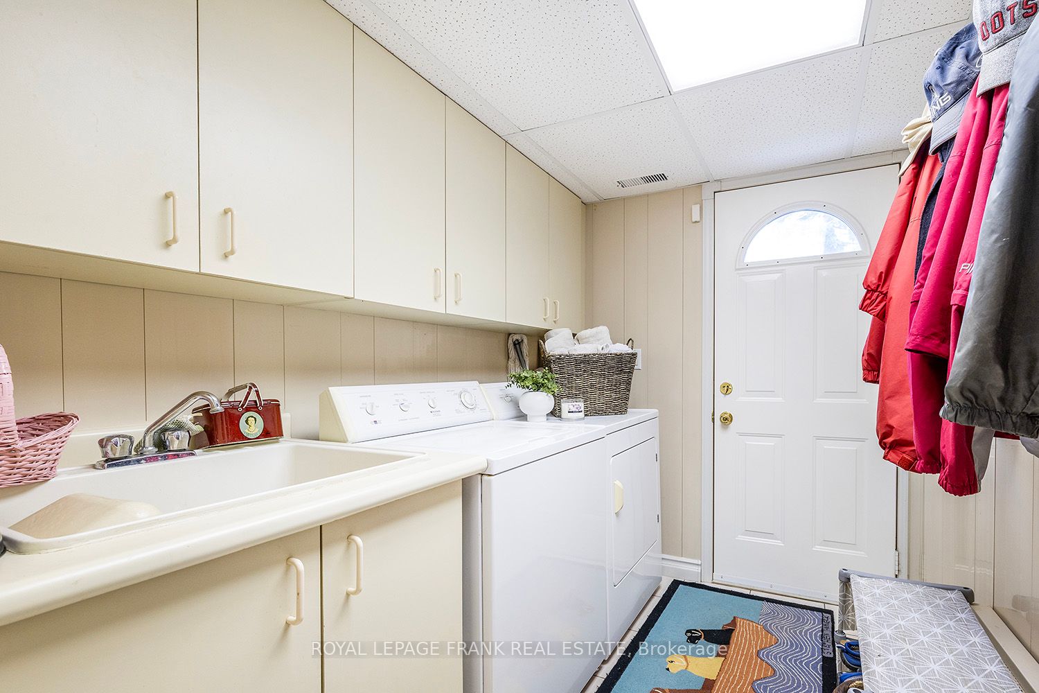 46 Lakeview Boulevard Property Photo 33