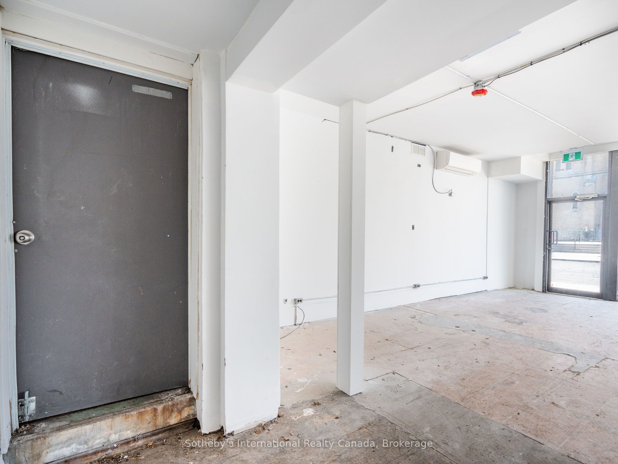 681 Barton Street East Street E Property Photo 11