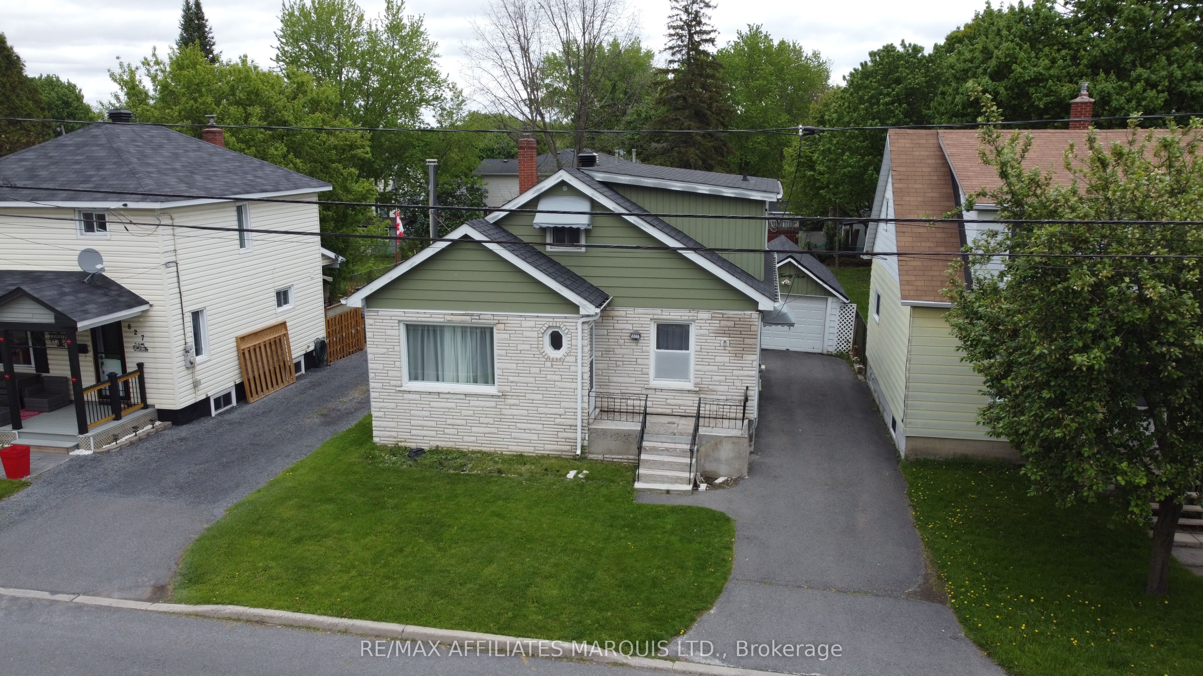 823 Amelia Street Property Photo 1