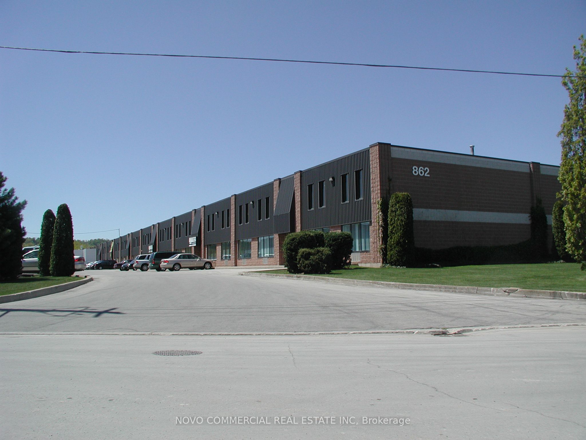 #5 & 6 - 862 Arvin Avenue Property Photo 1