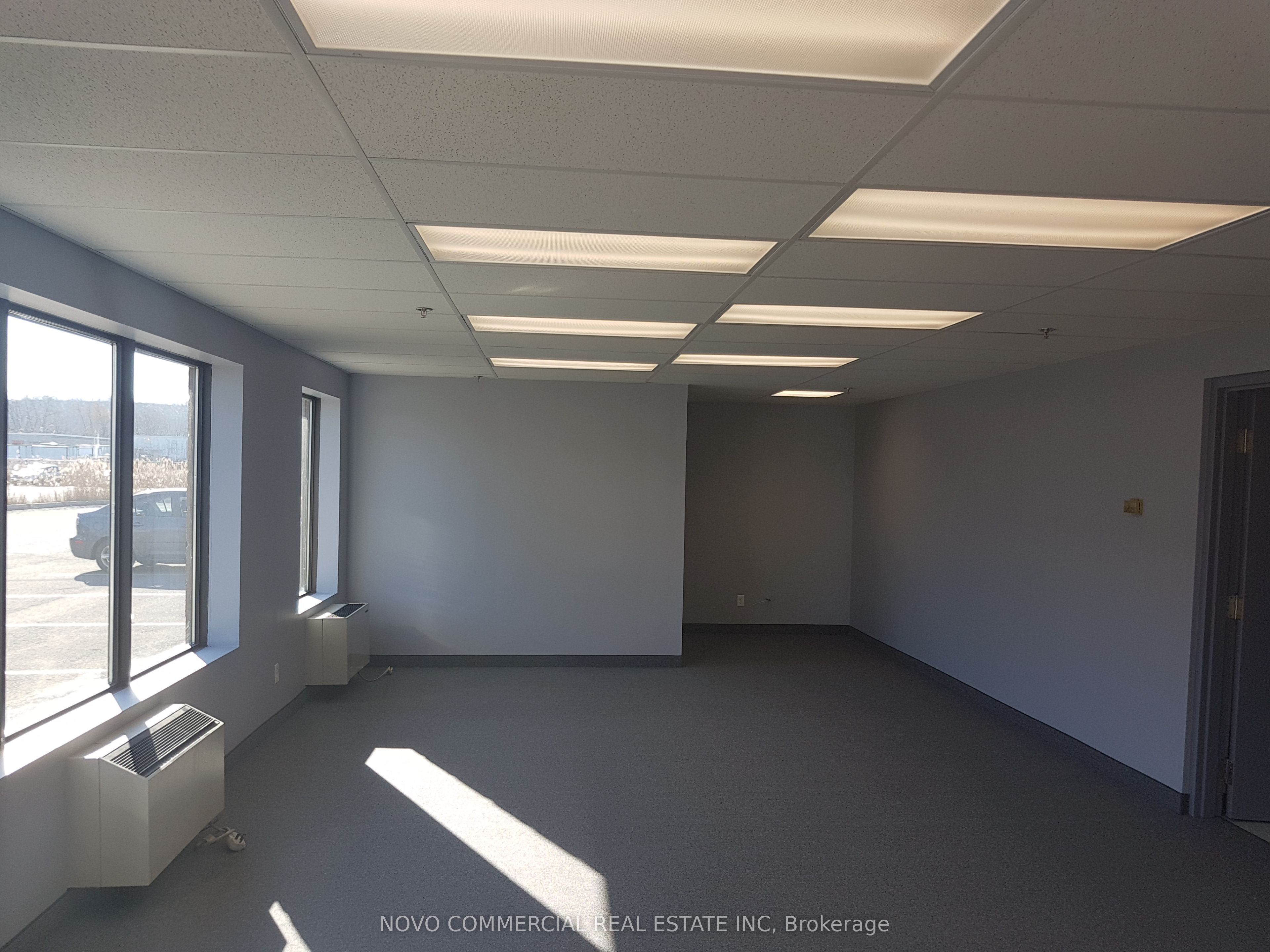 #5 & 6 - 862 Arvin Avenue Property Photo 4