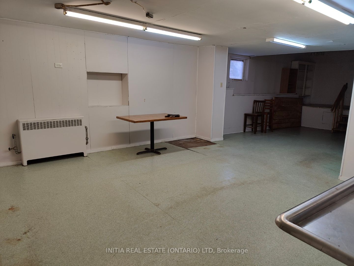 14 Clinton Street S Property Photo 4