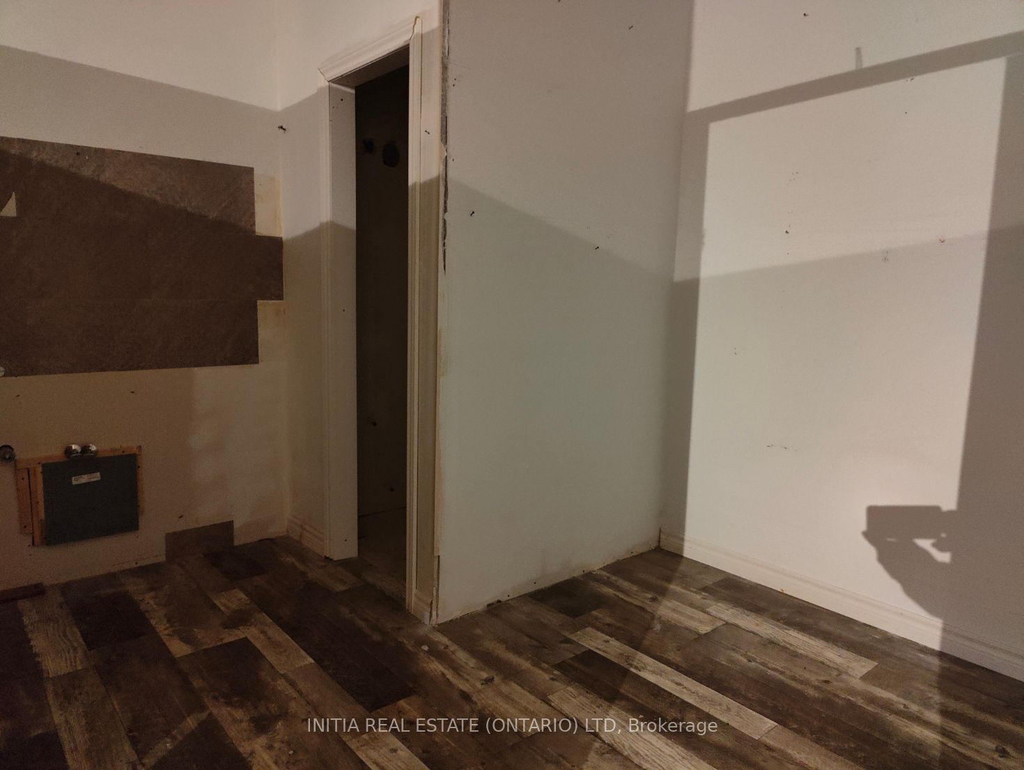 14 Clinton Street S Property Photo 9