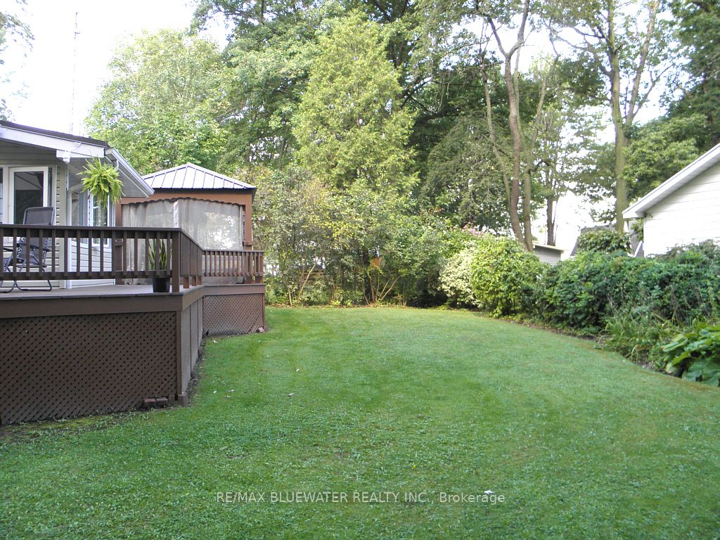 6016 Max Drive Property Photo 7