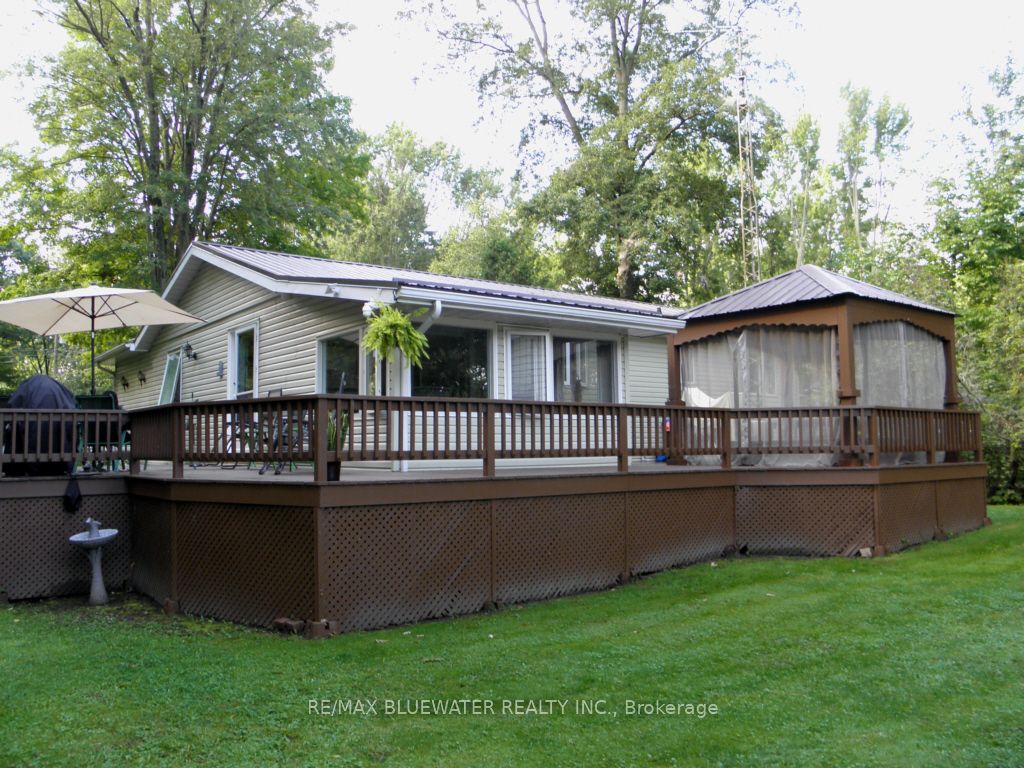 6016 Max Drive Property Photo 11