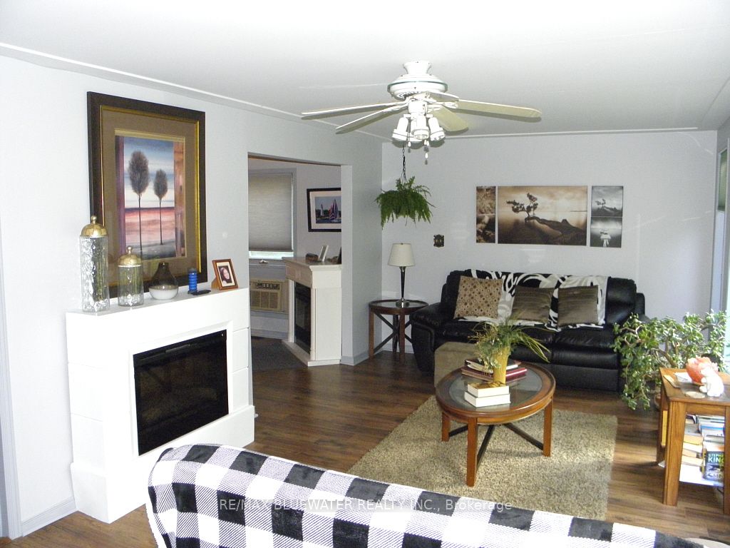 6016 Max Drive Property Photo 14