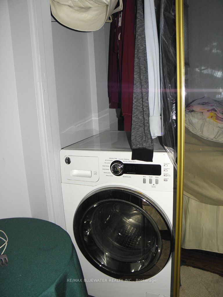 6016 Max Drive Property Photo 25