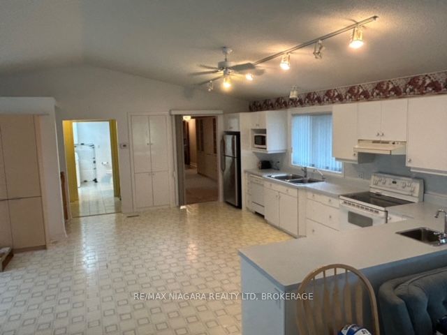 6378 Mountain Road Property Photo 11
