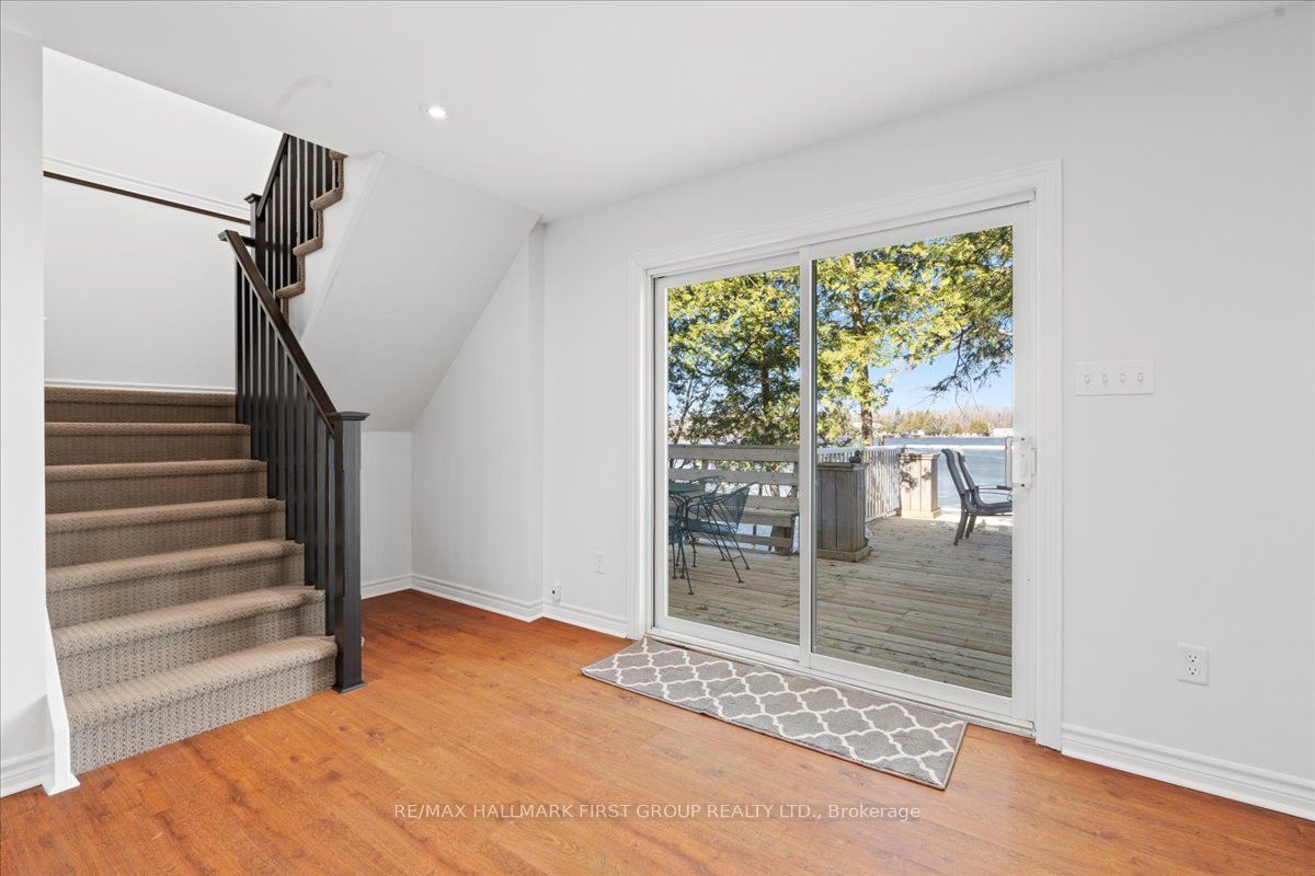 139 Neville Pt Road Property Photo 13