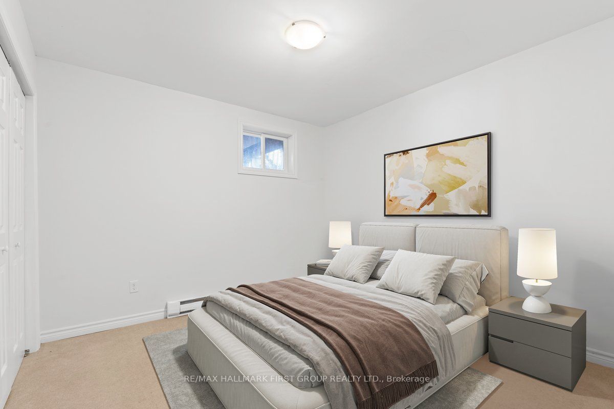 139 Neville Pt Road Property Photo 15