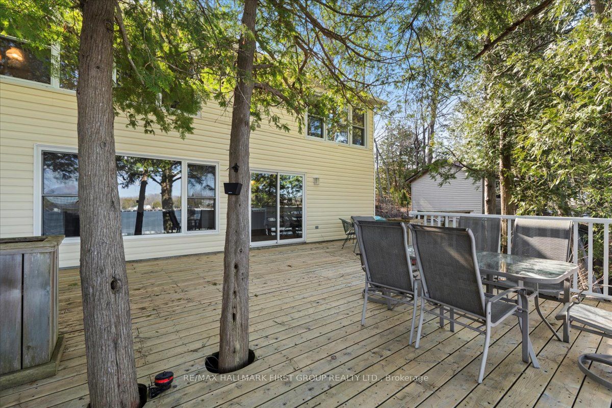 139 Neville Pt Road Property Photo 19
