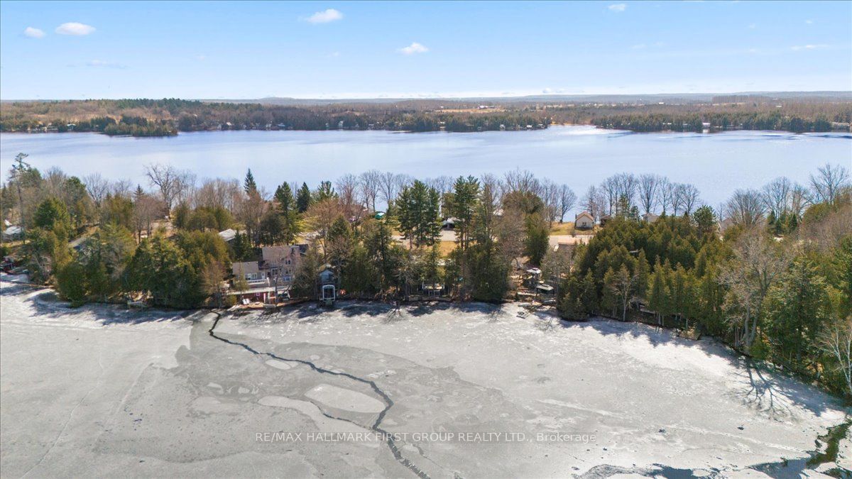 139 Neville Pt Road Property Photo 28