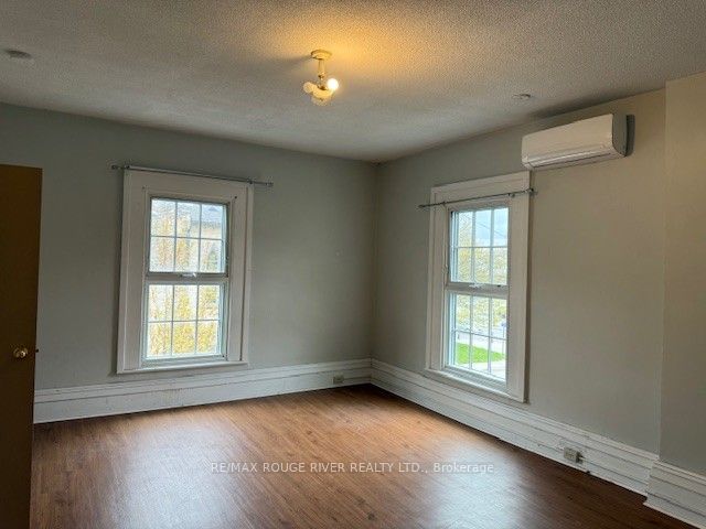 10 Chapel Street Property Photo 20