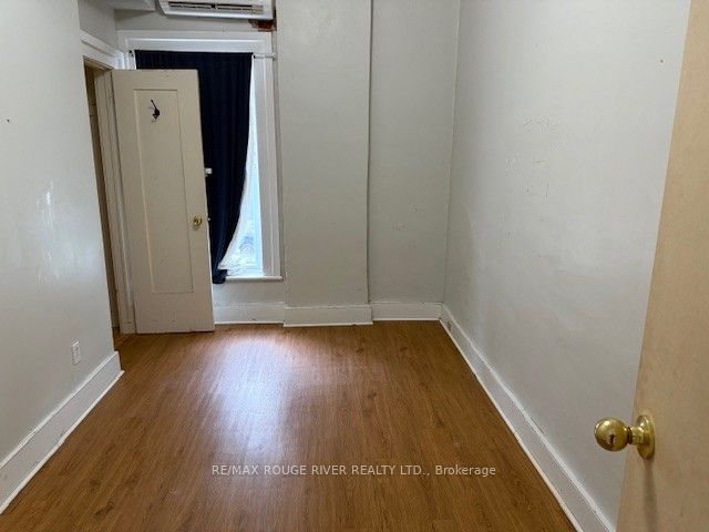 10 Chapel Street Property Photo 24