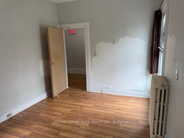 10 Chapel Street Property Photo 26