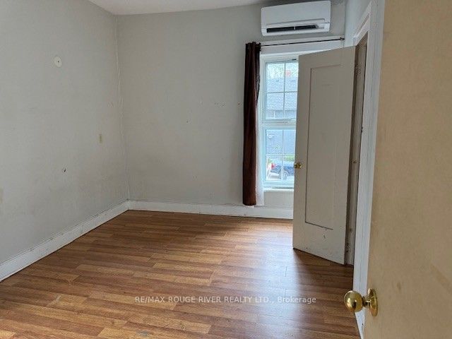 10 Chapel Street Property Photo 27