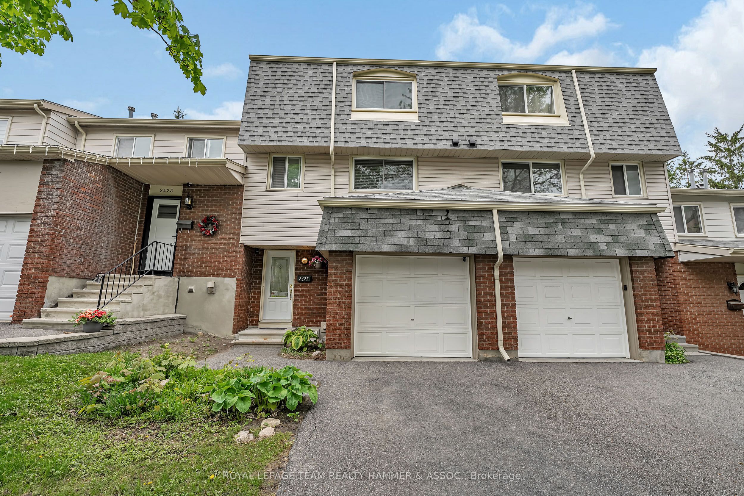 2425 Southvale Crescent Property Photo 1