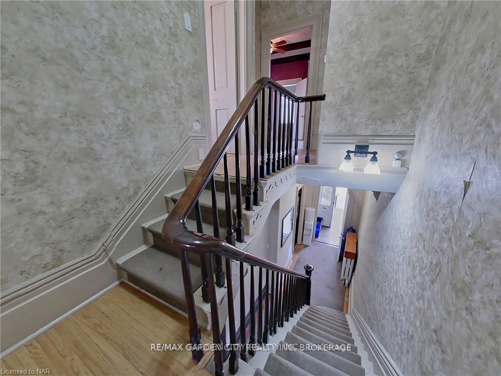 37 Church St Property Photo 18