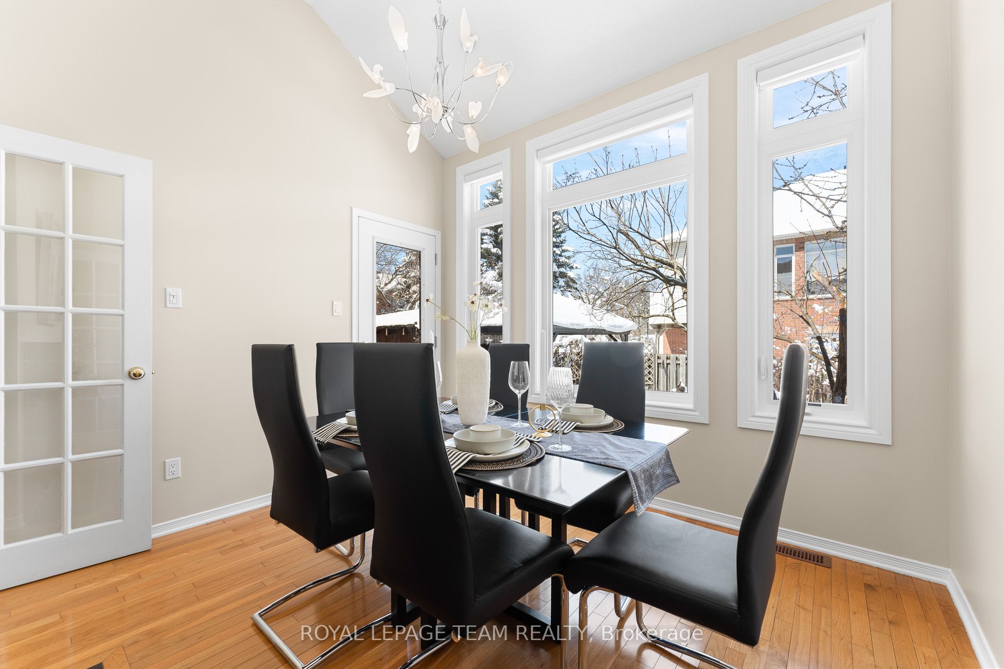 136 Macassa Circle Property Photo 10