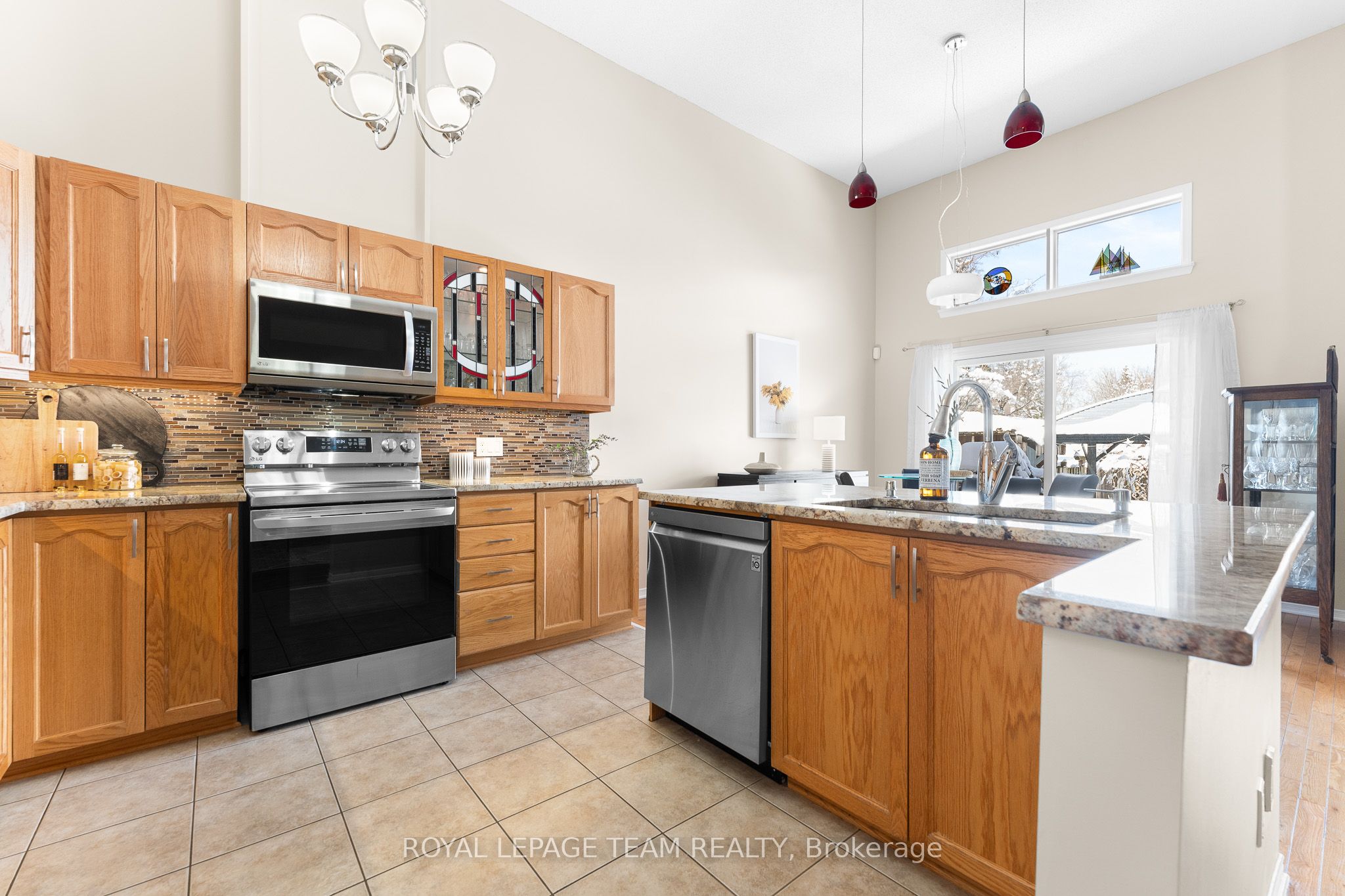 136 Macassa Circle Property Photo 14