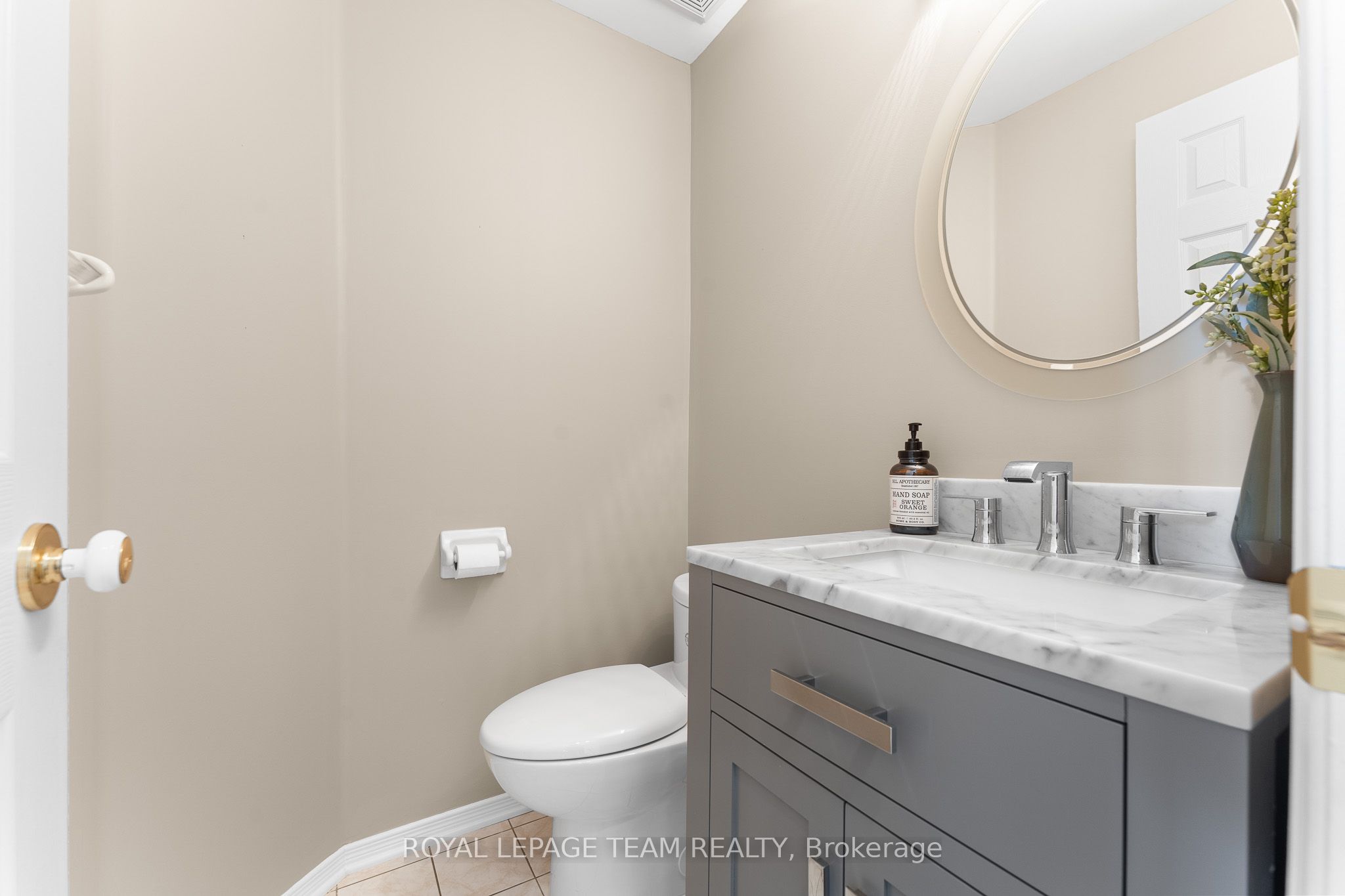 136 Macassa Circle Property Photo 16