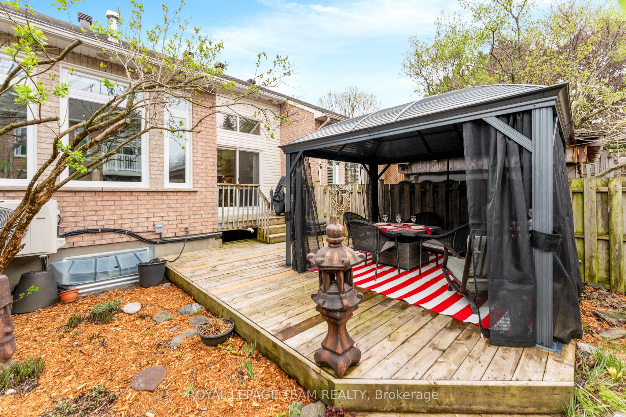 136 Macassa Circle Property Photo 35