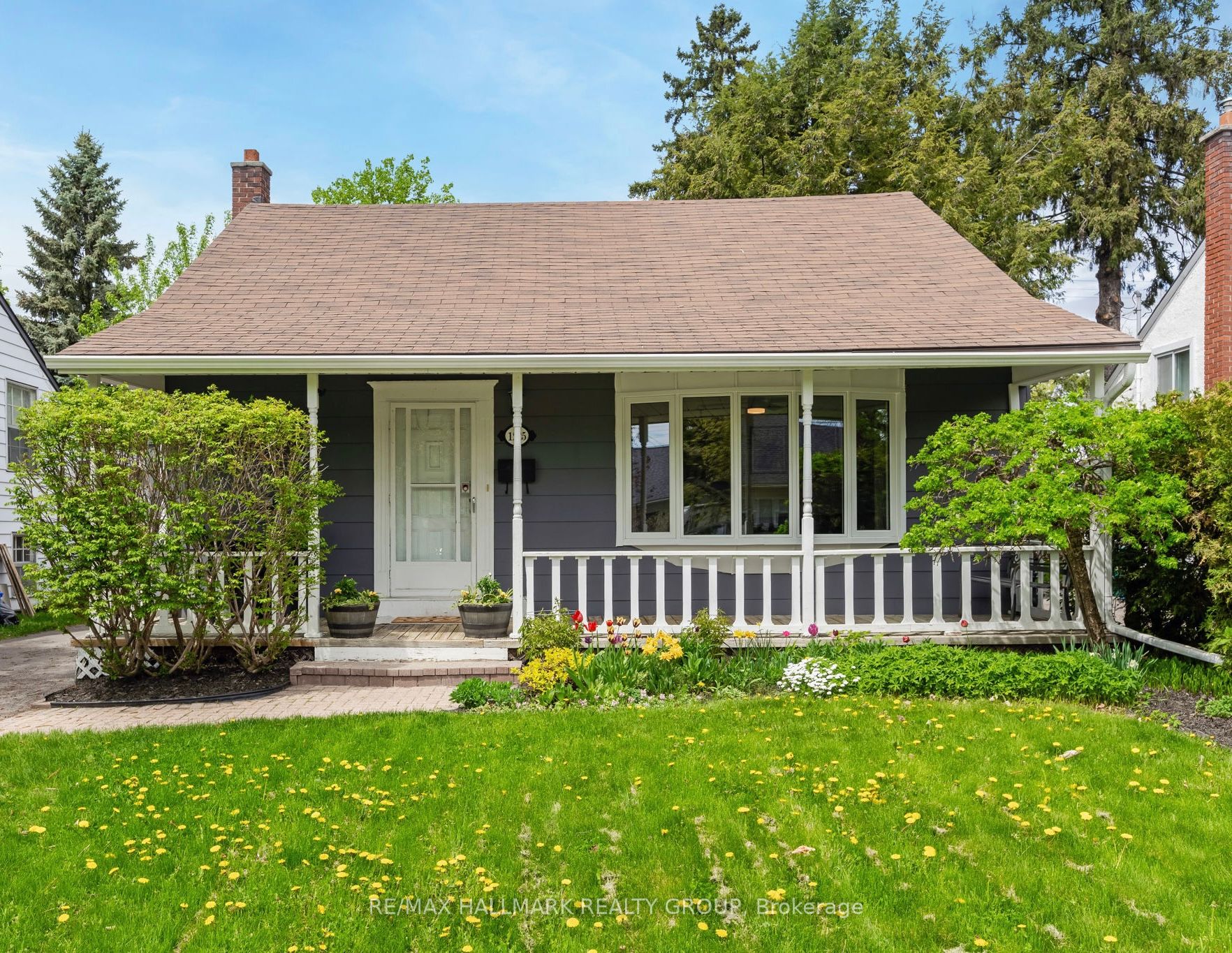 1225 Foxbar Avenue Property Photo 1