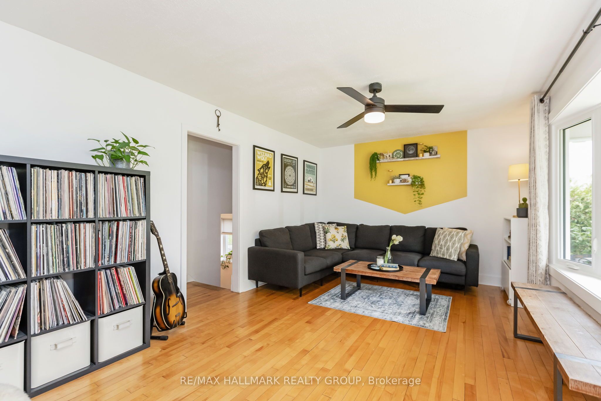 1225 Foxbar Avenue Property Photo 8