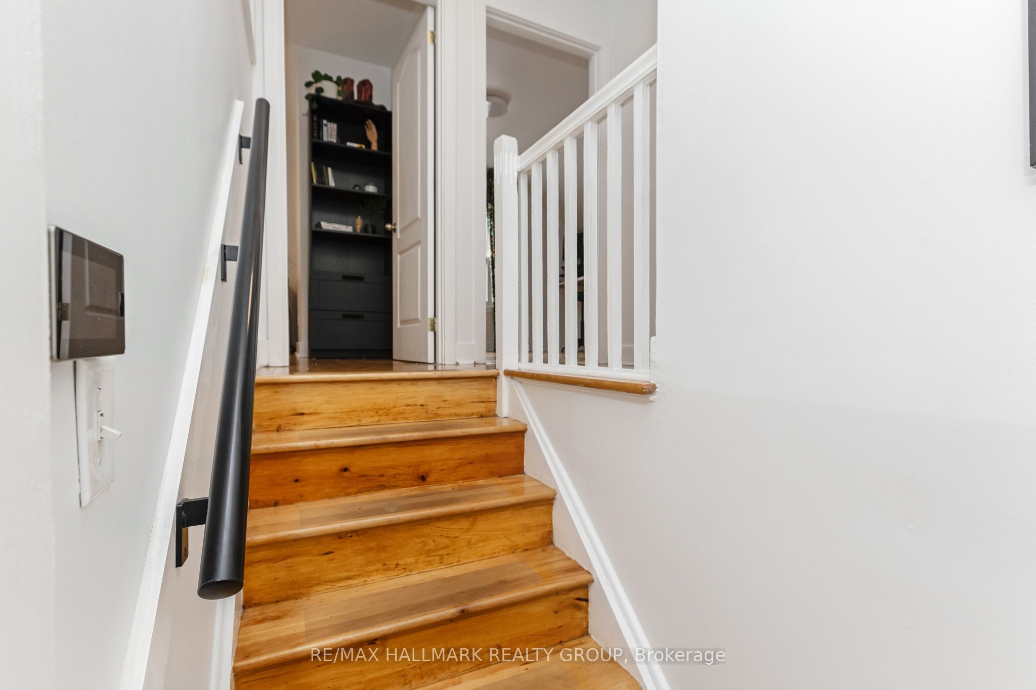 1225 Foxbar Avenue Property Photo 22