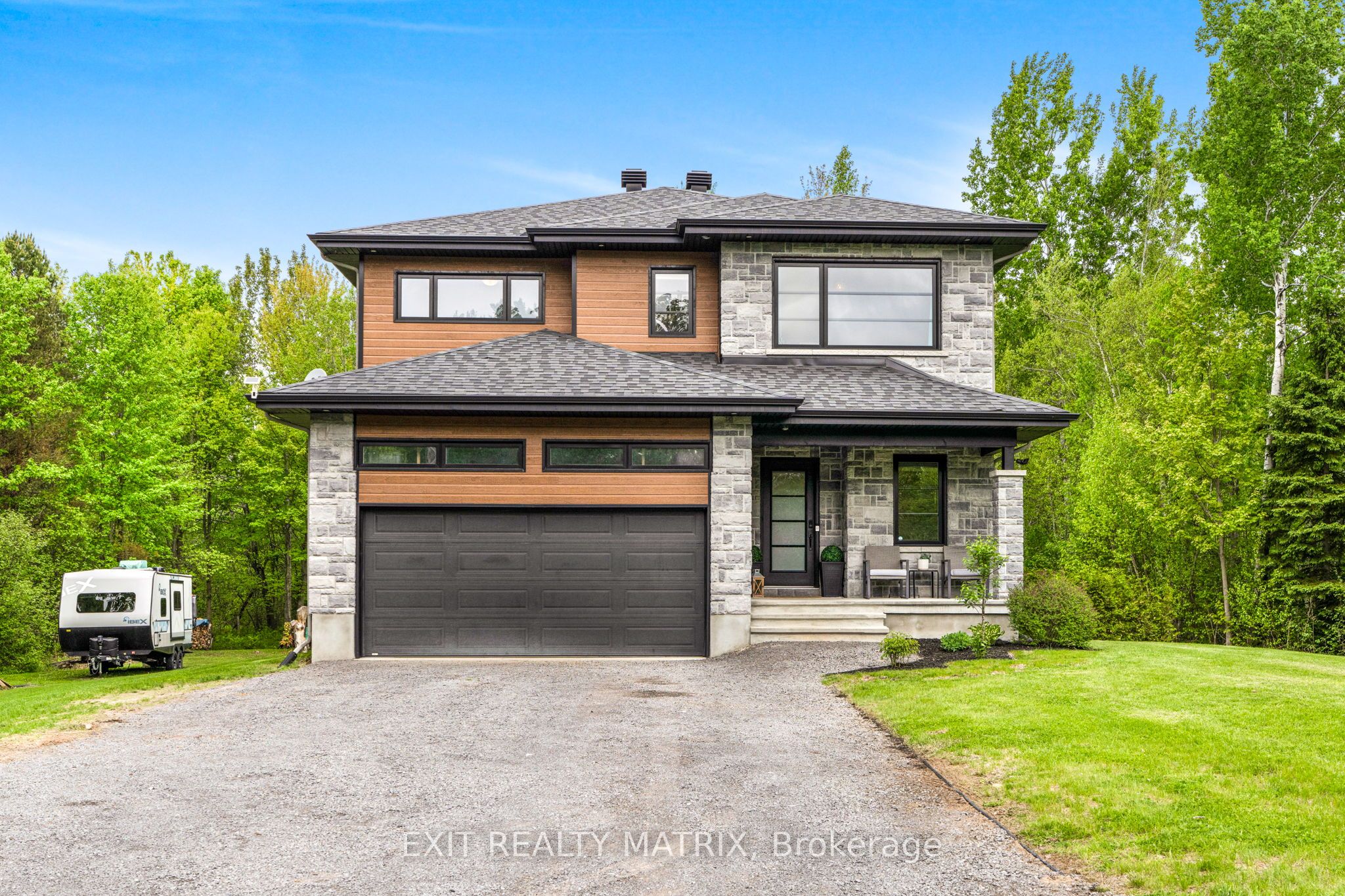 1463 Vinette Road Property Photo 1