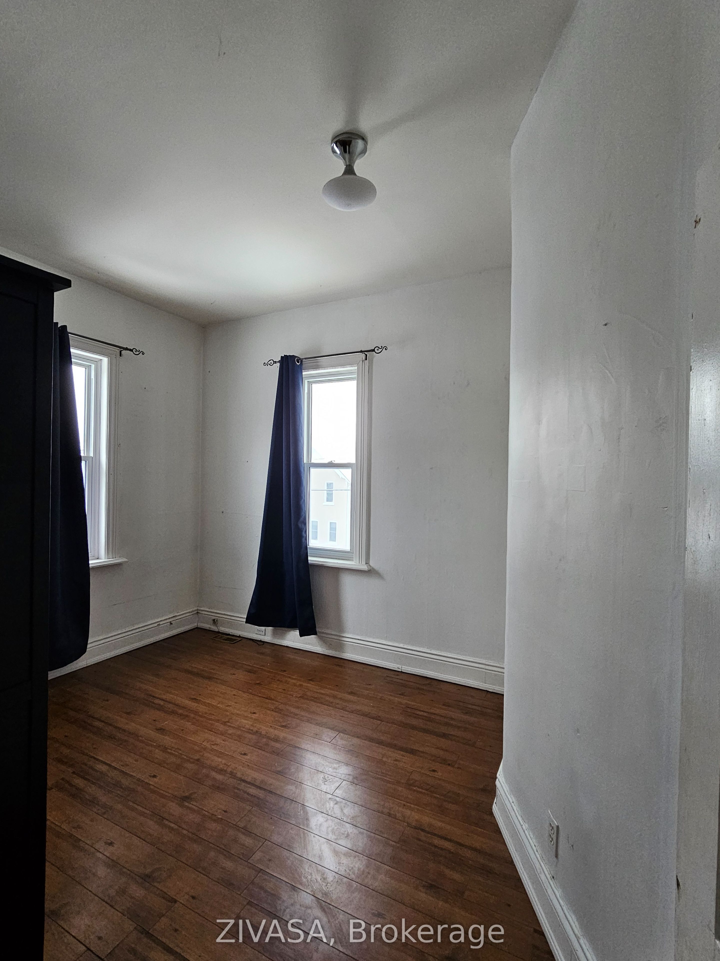 414 7th Avenue Property Photo 10