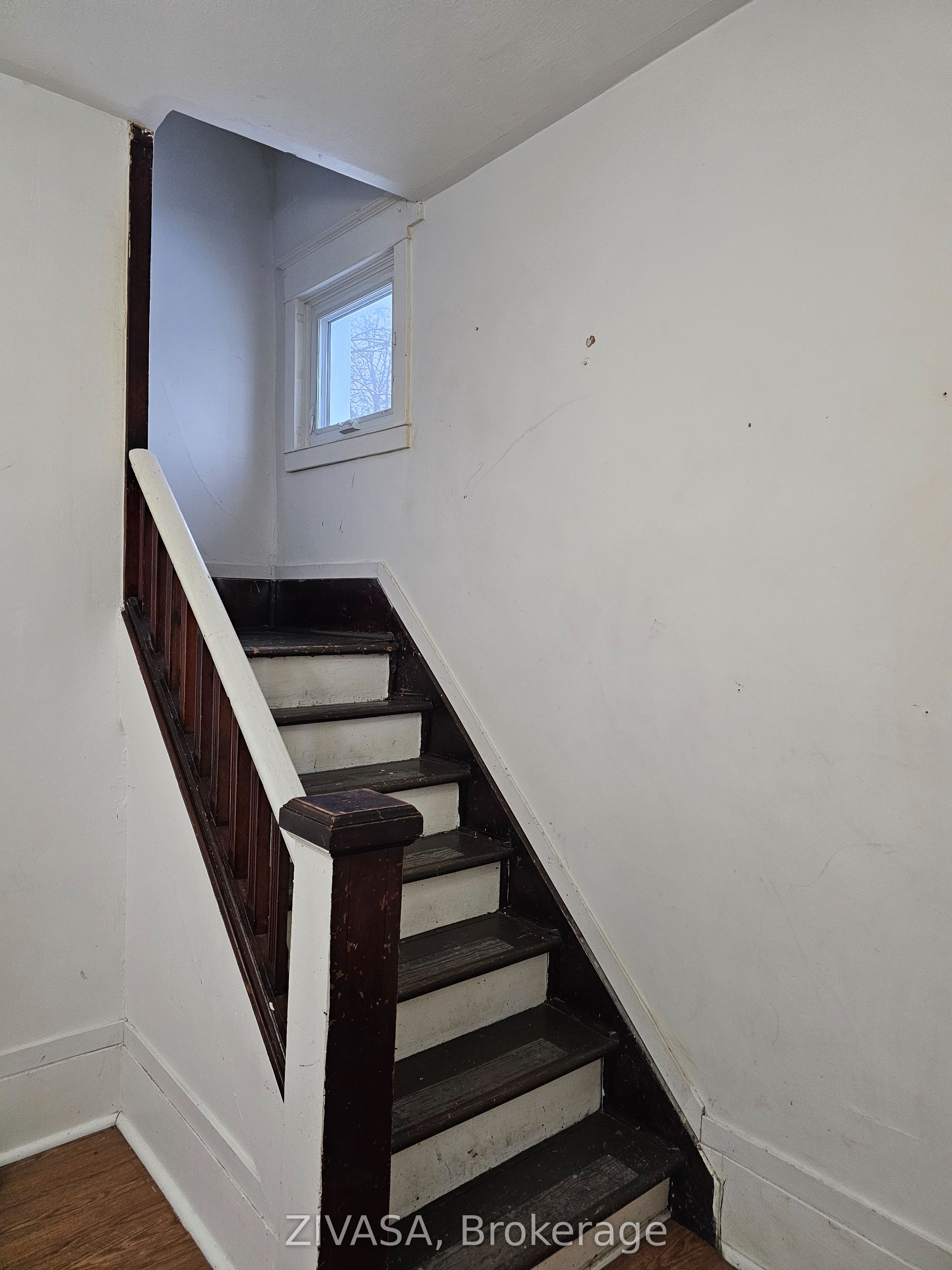 414 7th Avenue Property Photo 12