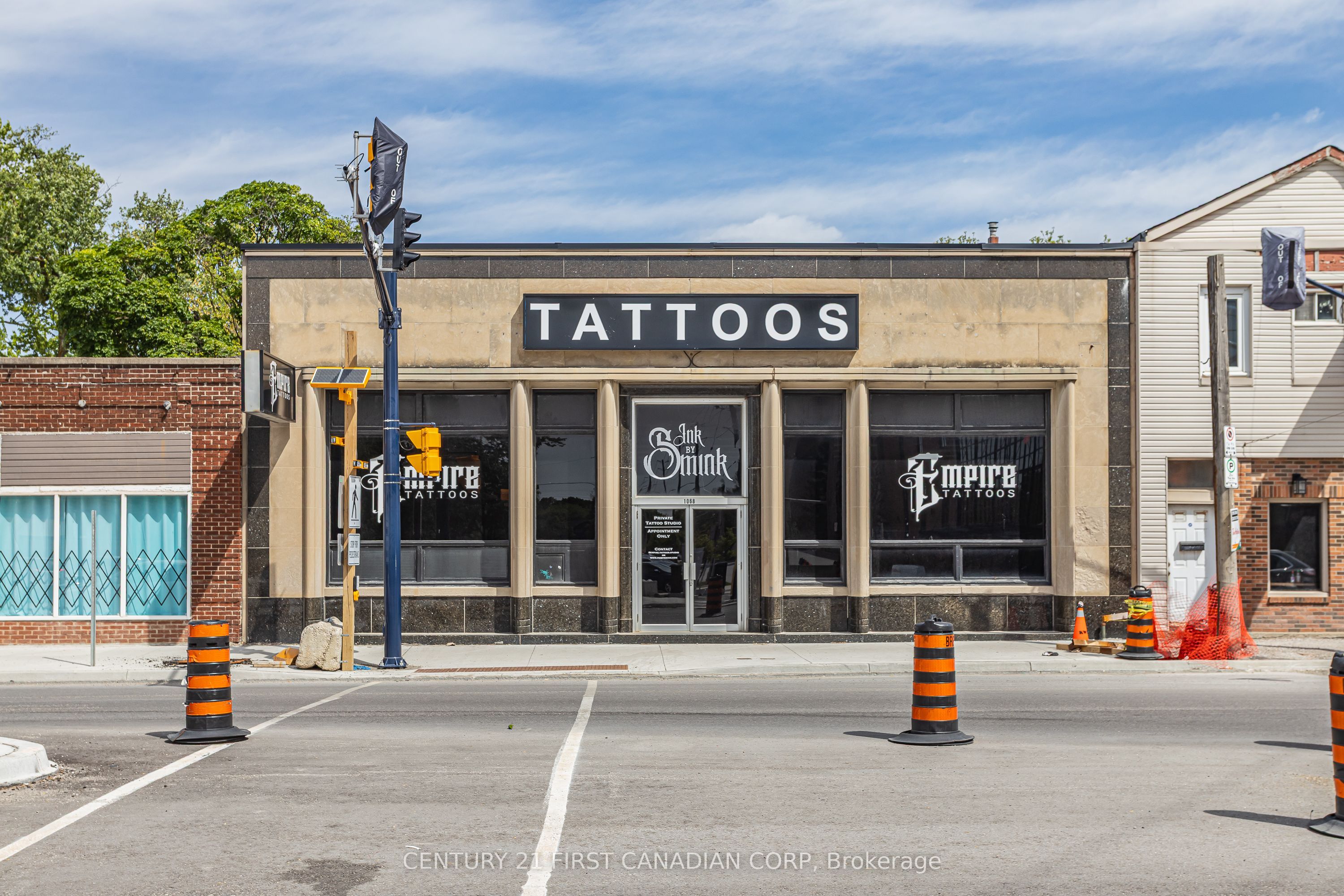 1068 Dundas Street Property Photo 2