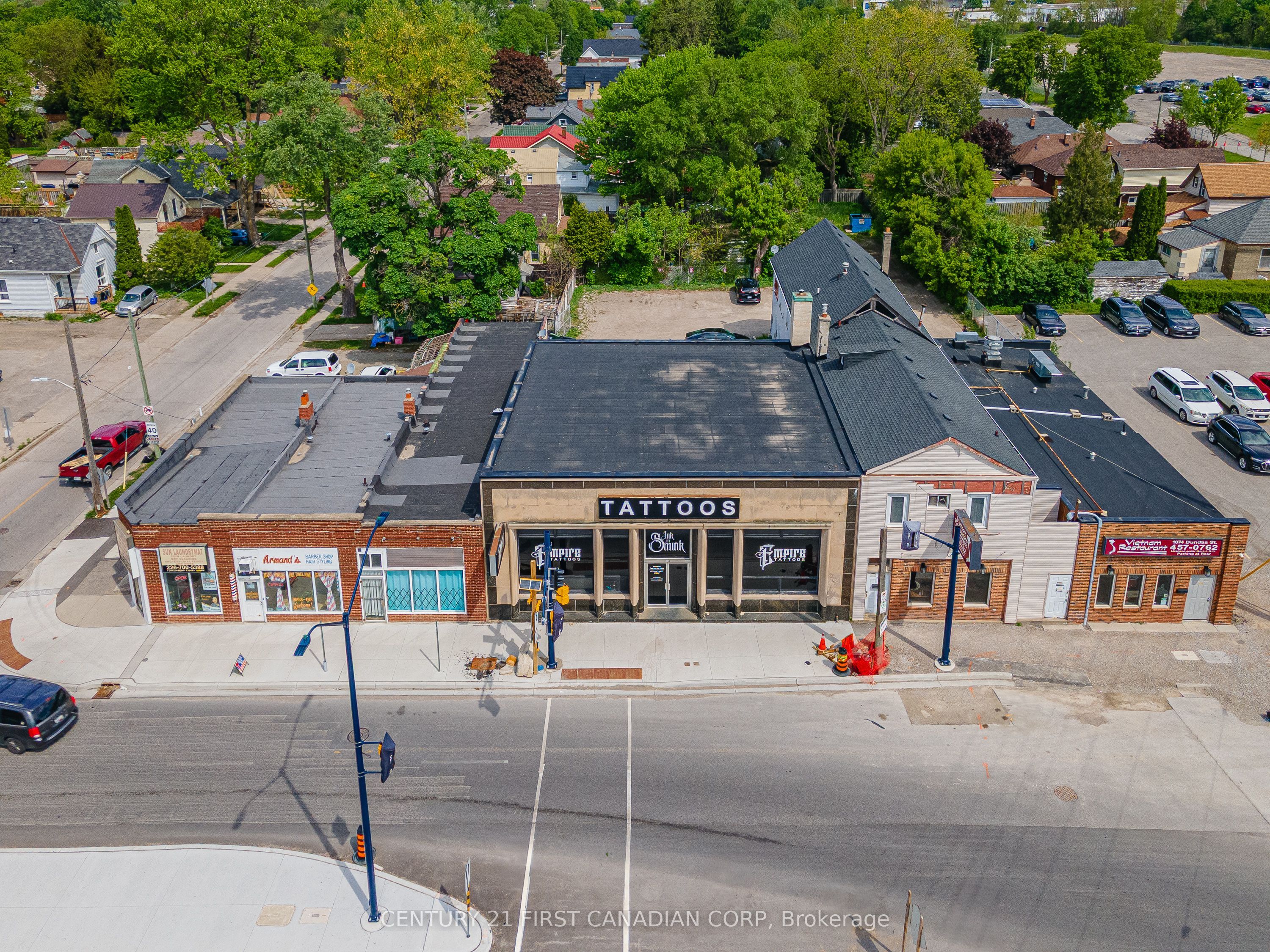 1068 Dundas Street Property Photo 20